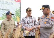 Tuban Berdaulat Pangan: Forkompimda Panen Raya Jagung Dukung Program Nasional Presiden Prabowo Tuban Berdaulat Pangan: Forkompimda Panen Raya Jagung Dukung Program Nasional Presiden Prabowo